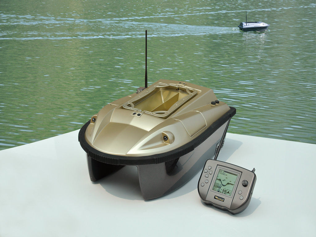 China Eagle Finder RYH-001B Remote Control RC Fishing Boat Bait Boat